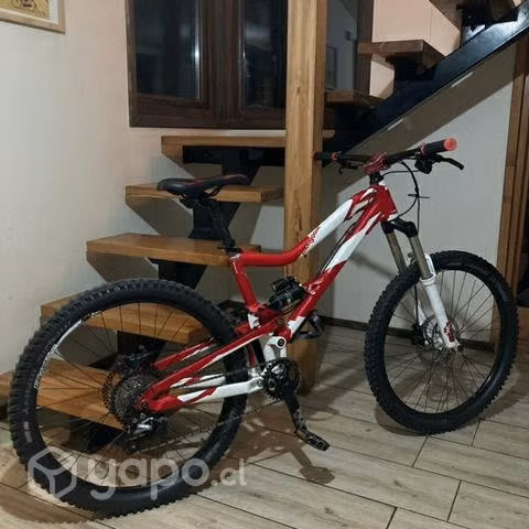 Mongoose Teocali Expert M Full