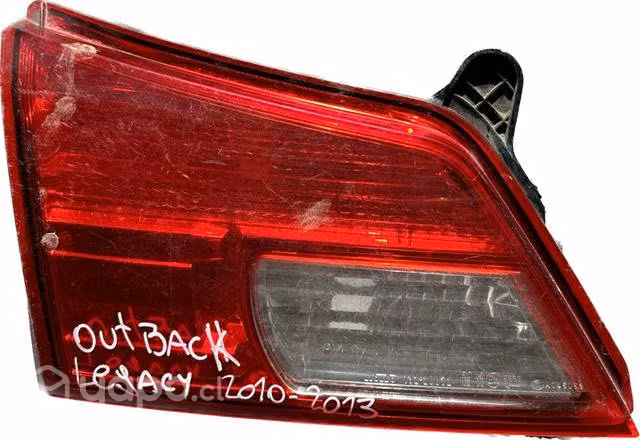 Foco traseroizquierdo maleta subaru legacy-outback