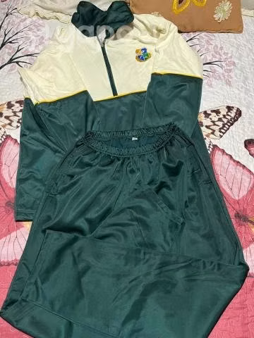 Ropa de colegio christ school