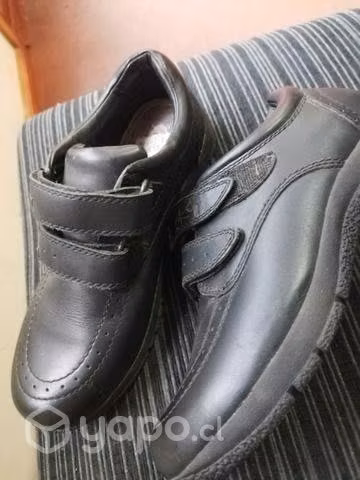 Zapatos colloky nuevos sin uso n°39