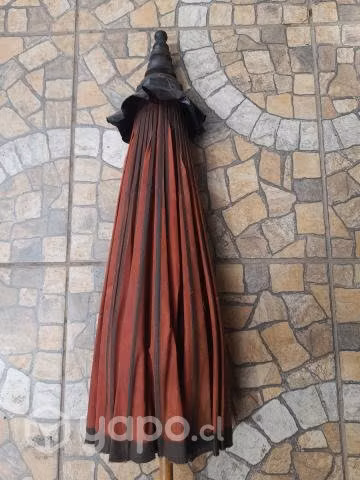 Sombrilla, piesa de museo una reliquia