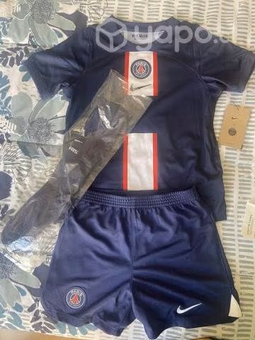 equipo PSG MESSI original talla 6