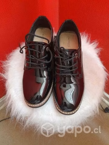 3 pares de zapatos