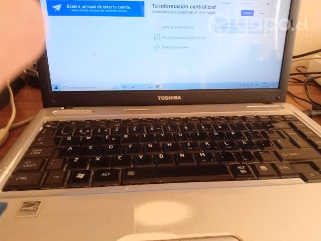 Notebook Toshiba Satélite L515 año 2010