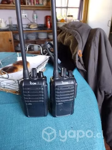 Radio icom par. sin cargador