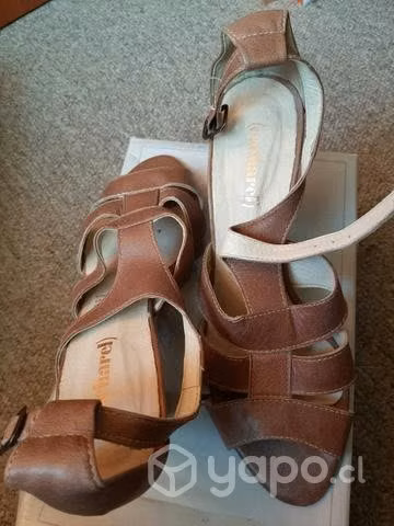 Sandalias cacharel