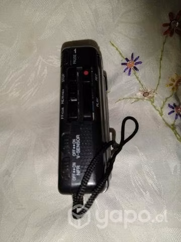Antigua grabadora reproductora de casettes AIWA