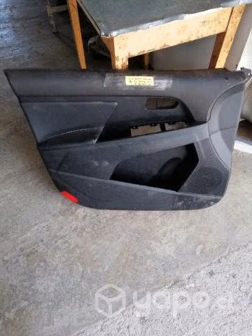 Tapiz puerta delantera izquierda Kia Sportage 2015