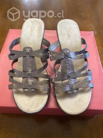 SANDALIAS y ZAPATOS MUJER