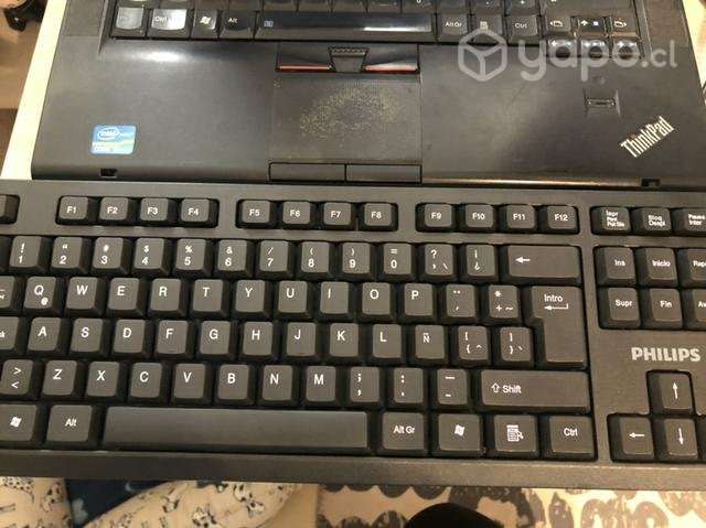 Laptop lenovo core i5, 8 Mb Ram, Disco 250 - Imagen 2