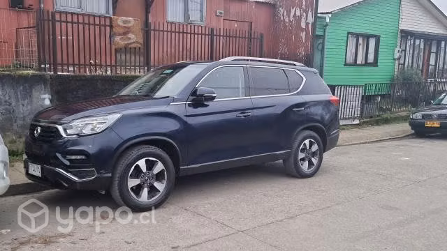 Ssangyong rexton 4x4 2019 diseel