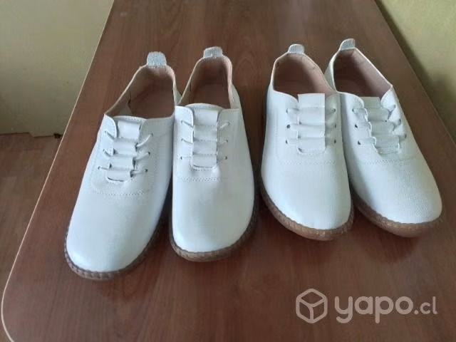 Zapatos semi nuevos