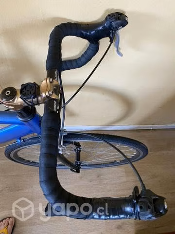 Bicicleta de ruta BIANCHI