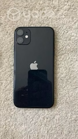 IPhone 11 + Apple Watch Series 3