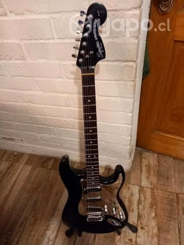 Guitarra Squier Black Chrome estandar