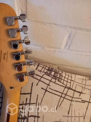 Guitarra Squier Black Chrome estandar - Imagen 5