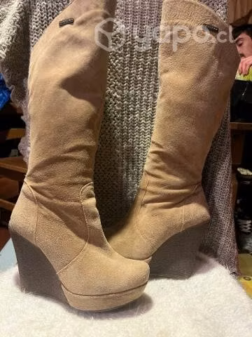 Botas