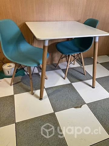 Comedor 2 sillas poco uso - Imagen 2