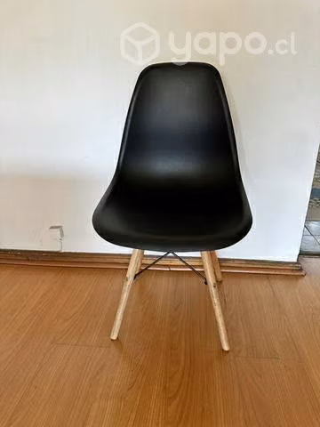 Sillas Eames Negras (6 unidades)