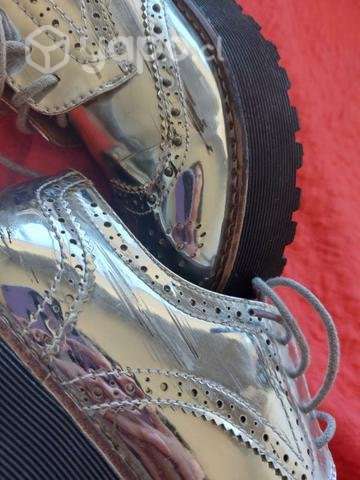 Zapatos brillantes tipo espejo - Imagen 5