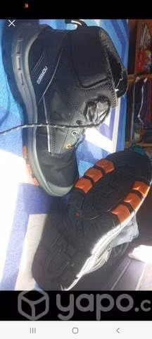 Zapatos 42 - Imagen 2