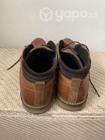Zapatos cuero número 40