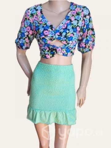 Caja ropa Bershka nueva - Imagen 2