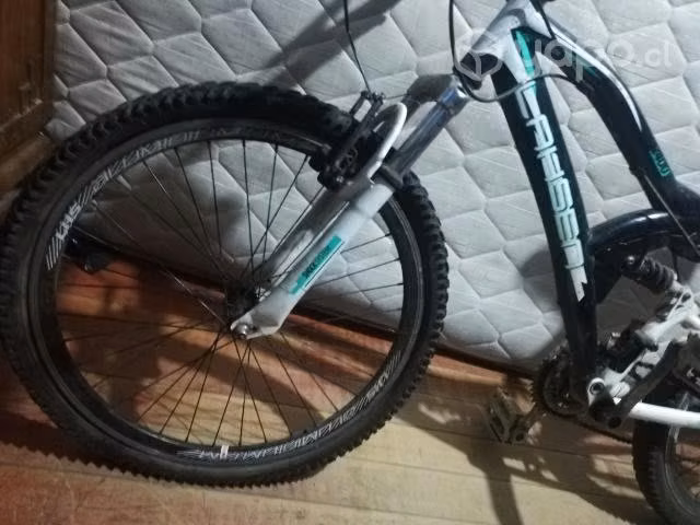 Bicicleta aro 24