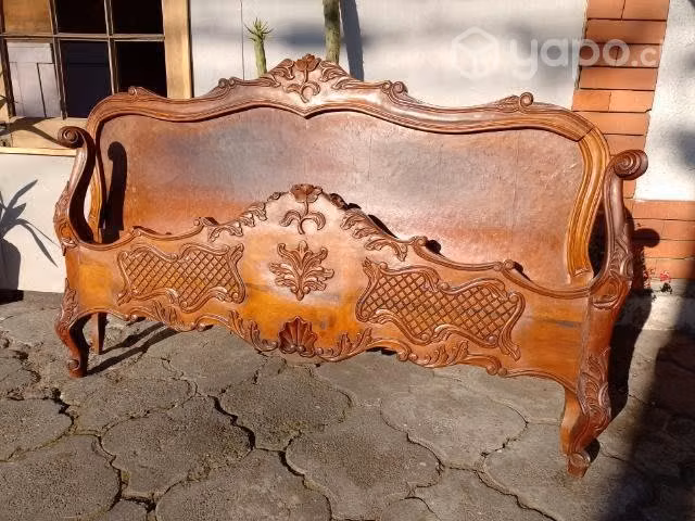 Antigua Cama 2PL Normando Tallada de raulí