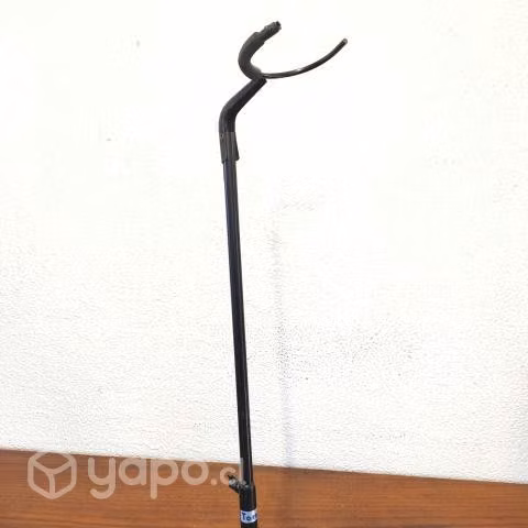 Atril para guitarra con detalle