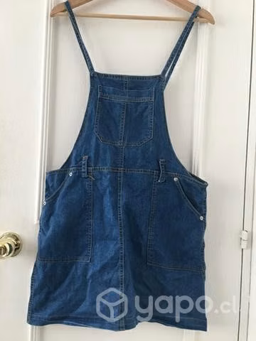 Vestido jardinera