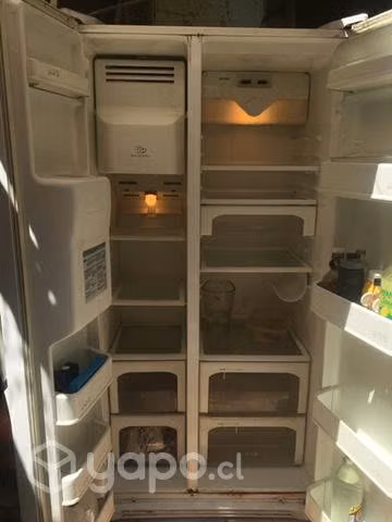 Refrigerador LG sude by sude GR-L197CVQ