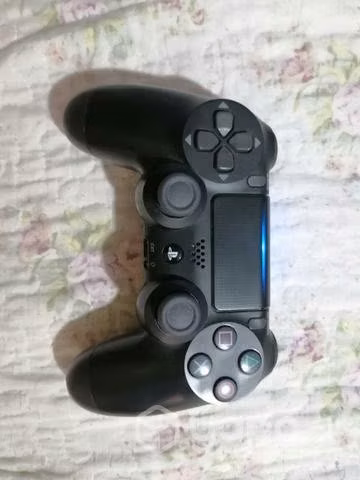 Control ps4 original poco uso