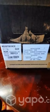 Microondas Grill Fry Blanco con Control Touch 30L
