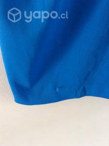 Camiseta Manchester United azul Se le solto una c