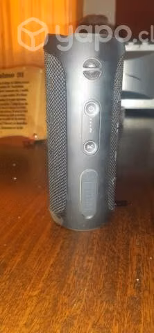 Parlante jbl