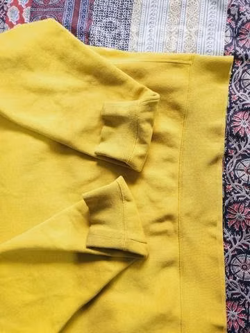 Poleron NIKE original amarillo