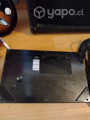 Pedal multiefecto ME 25 y super chorus boss - Imagen 4
