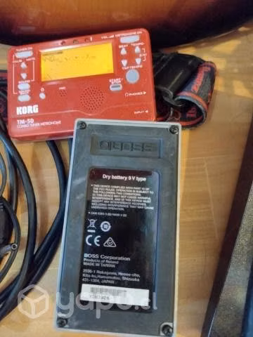 Pedal multiefecto ME 25 y super chorus boss - Imagen 5