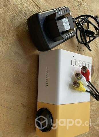 Mini proyector de imagen +control remoto - Imagen 3