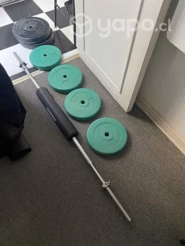 Rack multifuncional más barra con 40 kilos