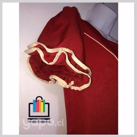 Traje de Huasa Elegante Rojo con Vuelos