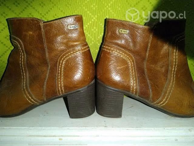 Botines de cuero original para dama 16 horas