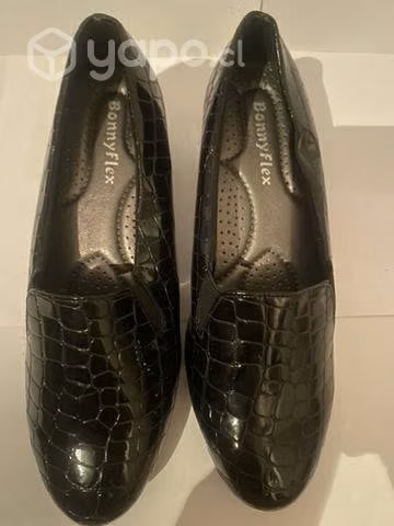 Zapatos negros