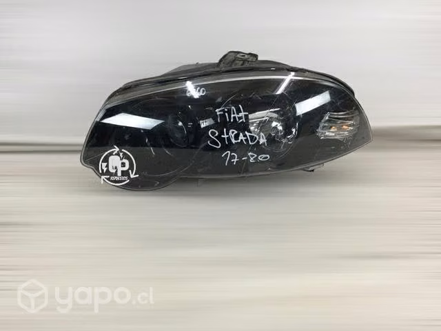 Foco óptico lh fiat strada 2017-2020