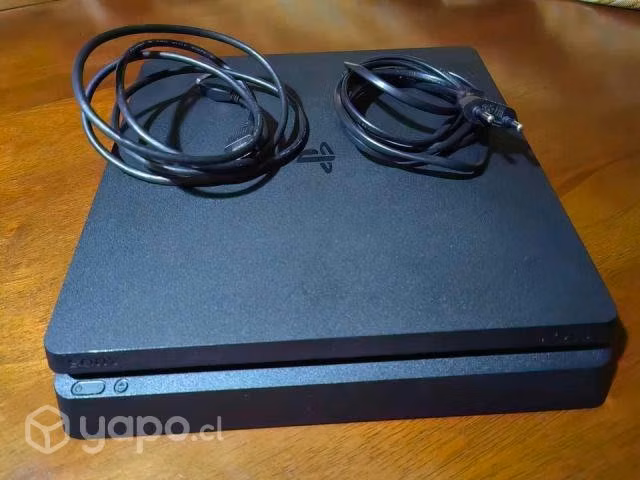 Ps4 1 TB Semi nueva,y accesorios
