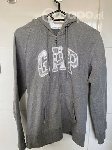 Poleron GAP Nuevo Talla M