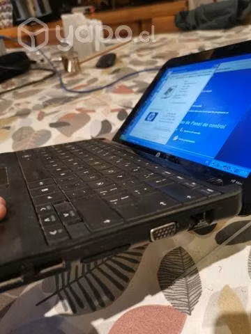 Netbook HP 13" funcionando