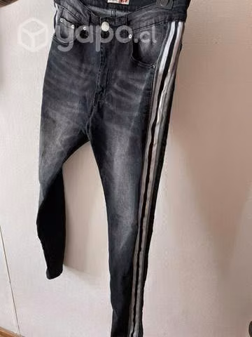 Jeans basement