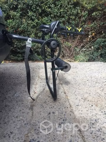 Porta bicicleta sobre rueda de repuesto